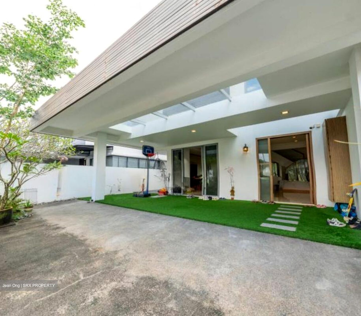 Greendale Avenue (D11), Semi-Detached #496541521